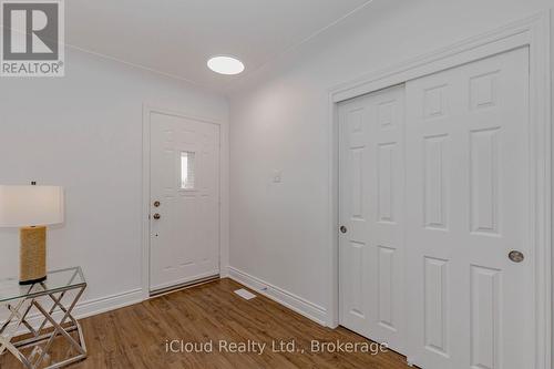 28 Hoffman Street, Kitchener, ON - Indoor Photo Showing Other Room