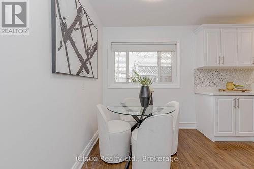 28 Hoffman Street, Kitchener, ON - Indoor Photo Showing Dining Room