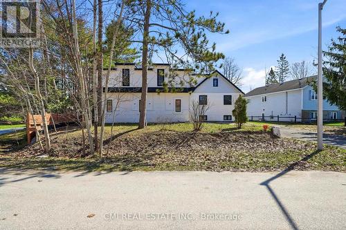 42 FATIMA COURT  Wasaga Beach, ON L9Z 1K9