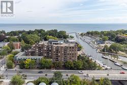303 - 100 LAKESHORE ROAD E Oakville (Oo Old Oakville), ON L6J 6M9