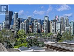 1261 W 7TH AVENUE  Vancouver, BC V6H 1B7