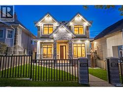 3582 FRANKLIN STREET  Vancouver, BC V5K 1Y5