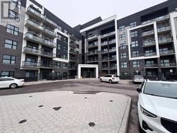 417 - 128 GROVEWOOD COMMON Oakville, ON L9H 0X3