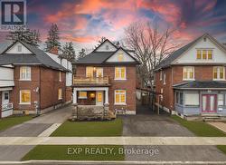 36 SOPHIA STREET W Barrie, ON L4N 1J3