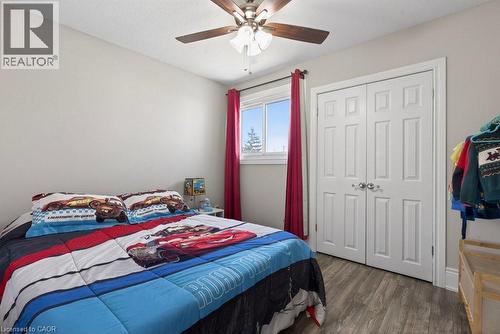 62 Palmer Road, Hamilton, ON - Indoor Photo Showing Bedroom