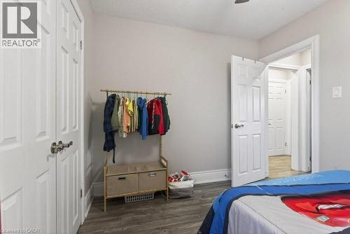 62 Palmer Road, Hamilton, ON - Indoor Photo Showing Bedroom