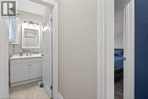 62 Palmer Road, Hamilton, ON - Indoor Photo Showing Bathroom