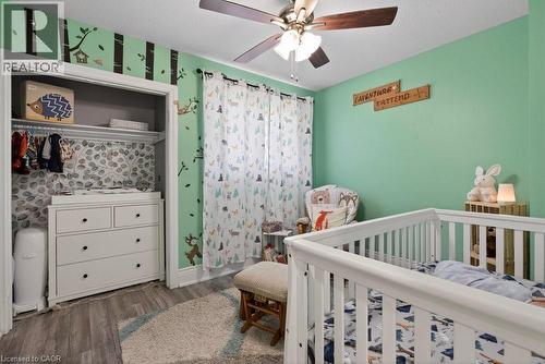 62 Palmer Road, Hamilton, ON - Indoor Photo Showing Bedroom