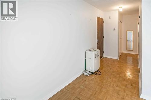54 Rabbit Lane, Toronto, ON - Indoor Photo Showing Other Room