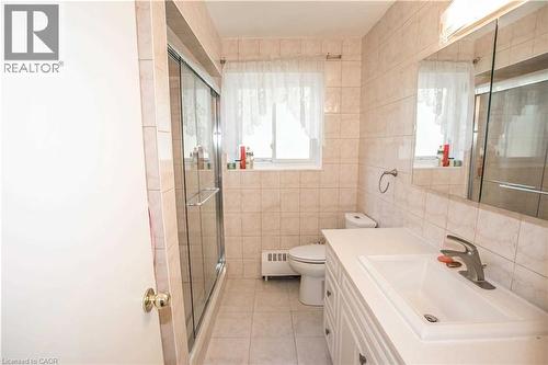 54 Rabbit Lane, Toronto, ON - Indoor Photo Showing Bathroom