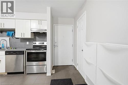 508 Quiet Place Unit# 4, Waterloo, ON - Indoor Photo Showing Kitchen