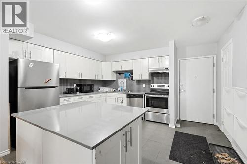 508 Quiet Place Unit# 4, Waterloo, ON - Indoor Photo Showing Kitchen