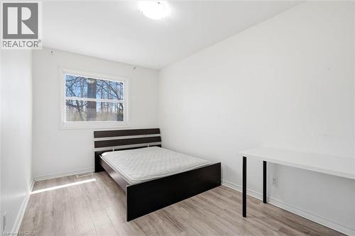 508 Quiet Place Unit# 4, Waterloo, ON - Indoor Photo Showing Bedroom