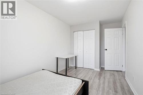 508 Quiet Place Unit# 4, Waterloo, ON - Indoor Photo Showing Bedroom