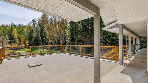 4484 3 Highway, Arrow Creek, BC - Outdoor With Exterior