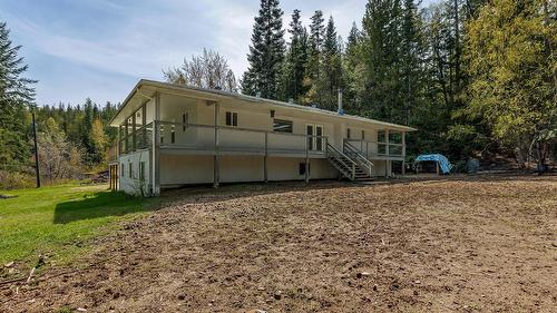 4484 3 Highway, Arrow Creek, BC - Outdoor