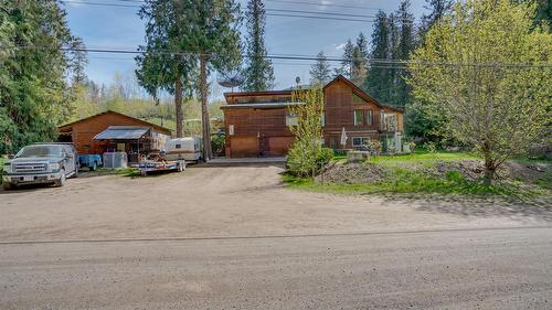 5677 Brentwood Road  Vernon, BC V1B 3K1