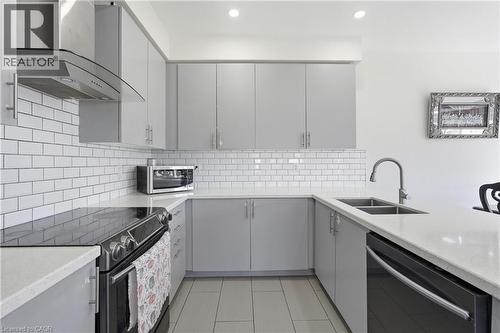 57 Thompson Road, Caledonia, ON - Indoor Photo Showing Kitchen With Double Sink With Upgraded Kitchen