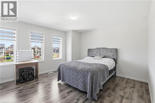 57 Thompson Road, Caledonia, ON - Indoor Photo Showing Bedroom