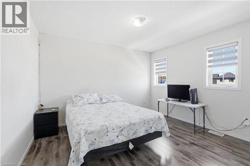 57 Thompson Road, Caledonia, ON - Indoor Photo Showing Bedroom