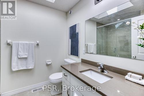187 Rivertrail Avenue, Kitchener, ON - Indoor Photo Showing Bathroom