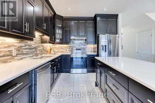 187 Rivertrail Avenue, Kitchener, ON - Indoor Photo Showing Kitchen With Double Sink With Upgraded Kitchen