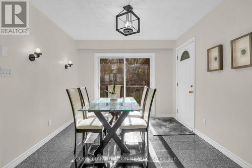 7226 Wellington Road, Guelph/Eramosa, ON - Indoor Photo Showing Dining Room