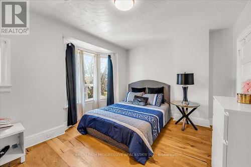 332 Delaware Avenue, Toronto, ON - Indoor Photo Showing Bedroom