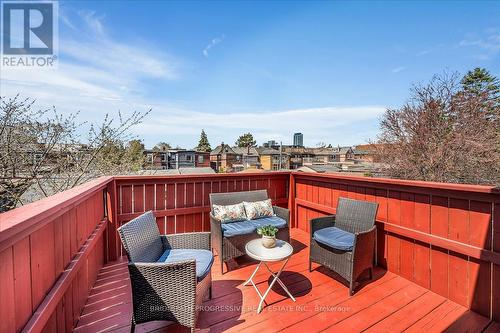 332 Delaware Avenue, Toronto, ON - Outdoor