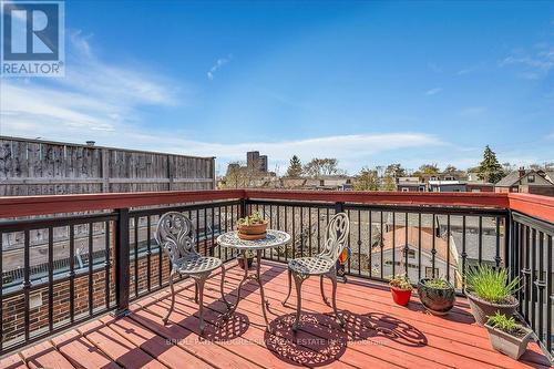 332 Delaware Avenue, Toronto, ON - Outdoor