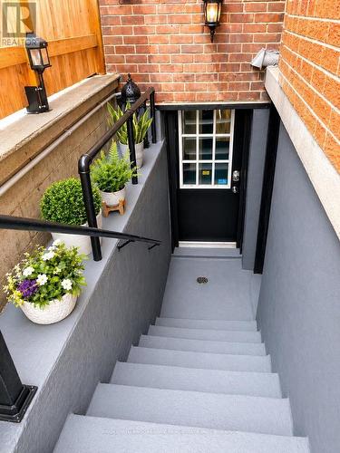 332 Delaware Avenue, Toronto, ON - Outdoor With Exterior