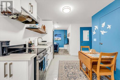 332 Delaware Avenue, Toronto, ON - Indoor