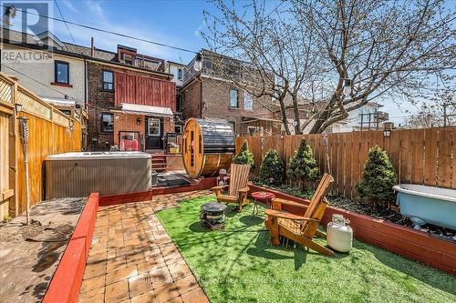 332 Delaware Avenue, Toronto, ON - Outdoor