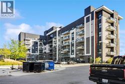 102 GROVEWOOD Common Unit# 526 Oakville, ON L6H 0X2