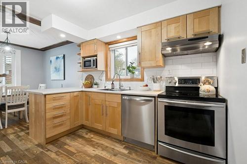 522 Glendene Crescent, Waterloo, ON - Indoor Photo Showing Kitchen