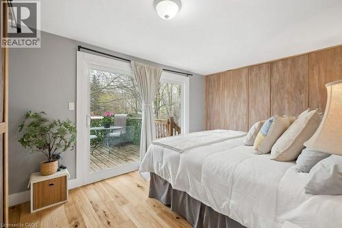 522 Glendene Crescent, Waterloo, ON - Indoor Photo Showing Bedroom
