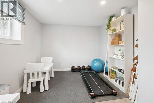 522 Glendene Crescent, Waterloo, ON - Indoor