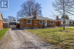 198 ARLINGTON CRESCENT  London South (South J), ON N5Z 3E1