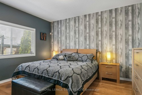 55 Chesley Street, Hamilton, ON - Indoor Photo Showing Bedroom
