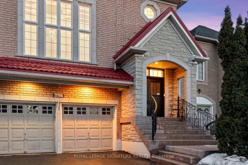 4637 James Austin Drive, Mississauga, ON - Outdoor