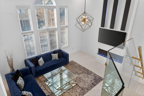 4637 James Austin Drive, Mississauga, ON - Indoor Photo Showing Other Room