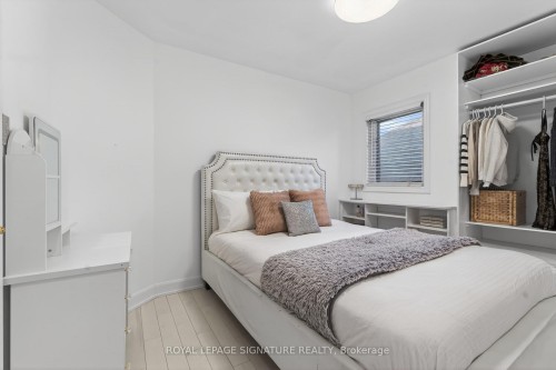 4637 James Austin Drive, Mississauga, ON - Indoor Photo Showing Bedroom