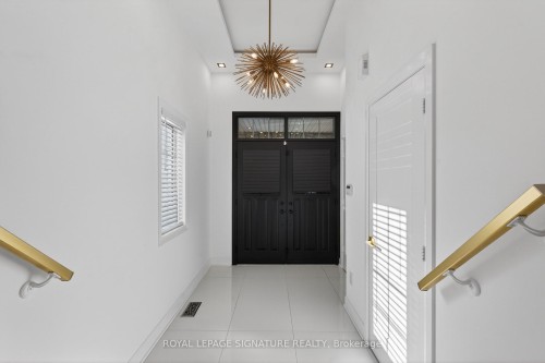 4637 James Austin Drive, Mississauga, ON - Indoor Photo Showing Other Room