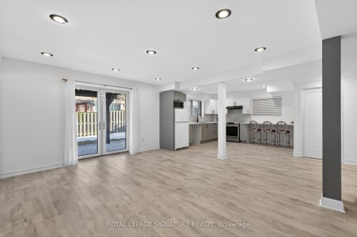4637 James Austin Drive, Mississauga, ON - Indoor