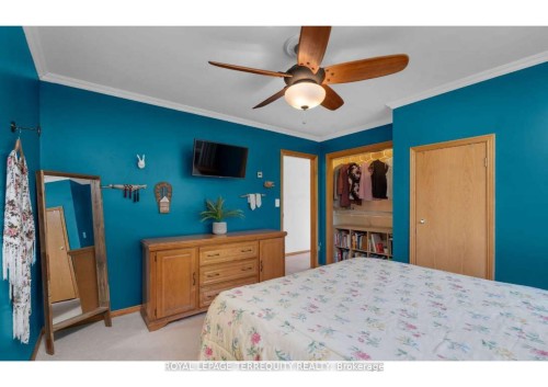 2668 Mcdonald Road, Springwater, ON - Indoor Photo Showing Bedroom
