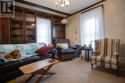 Parlour/family room - 