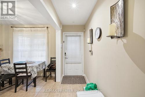 922 Hepburn Road, Milton, ON - Indoor