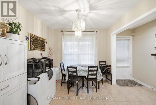 922 Hepburn Road, Milton, ON - Indoor Photo Showing Dining Room