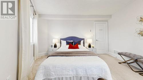 Th36 - 9 Oakburn Crescent, Toronto, ON - Indoor Photo Showing Bedroom