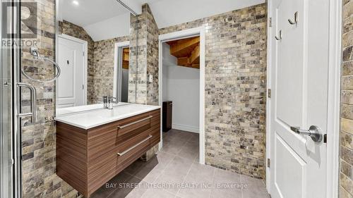 Th36 - 9 Oakburn Crescent, Toronto, ON - Indoor Photo Showing Bathroom